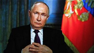 Achterkleinzoon Stalin doet opvallende bewering Zeer waarschijnlijk dat Poetin dood is’