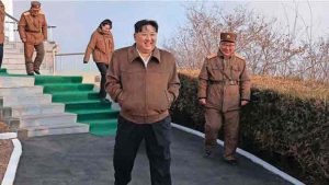 14 Vriendelijke-vader-Noord-Koreaans-propagandaliedje-gaat-viral-op-TikTok