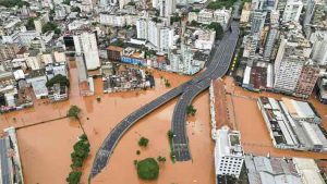 14 ZEKER-PLAATSEN--Dodental-noodweer-zuiden-Brazilië-opgelopen