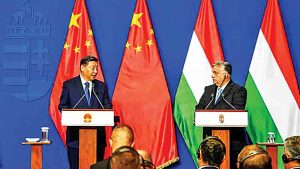 15-Xi-en-Orbán-tekenen-samenwerkingsverdragen-in-Hongarije